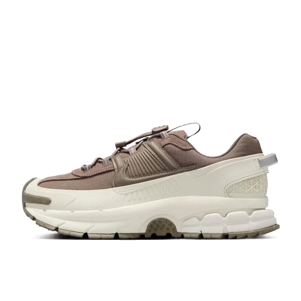 Nike Vomero 5 Roam Soft Comfor - огляд і ціна Nike Shoes Air Max 90