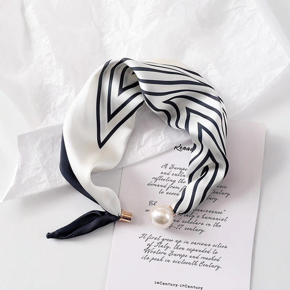 Women New Pearl Buckle Silk Sc - огляд і ціна Face Scarf Mask